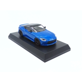 Nissan Fairlady Z Coupe 2023 (whit book) - skala 1:64 - Kyosho